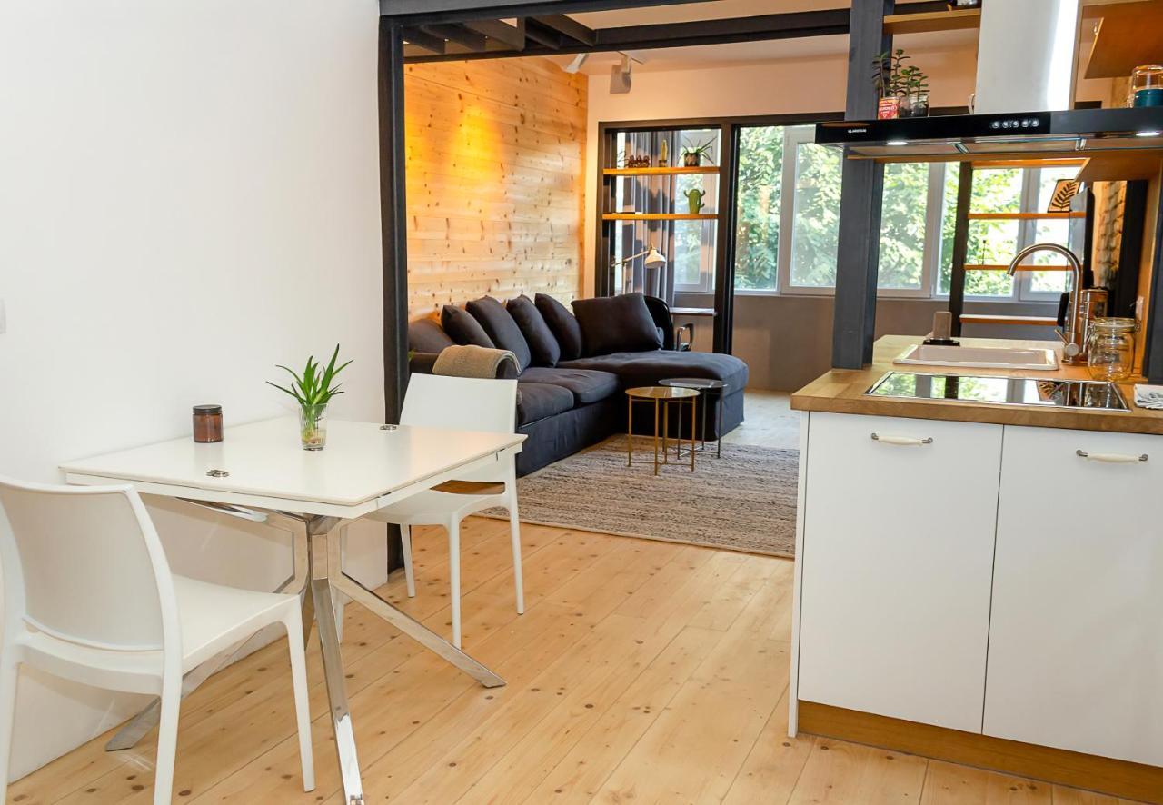 Bright & Spacious 1Bd Apartment With A Charming Balcony By Flat Mаnager Warna Exterior foto